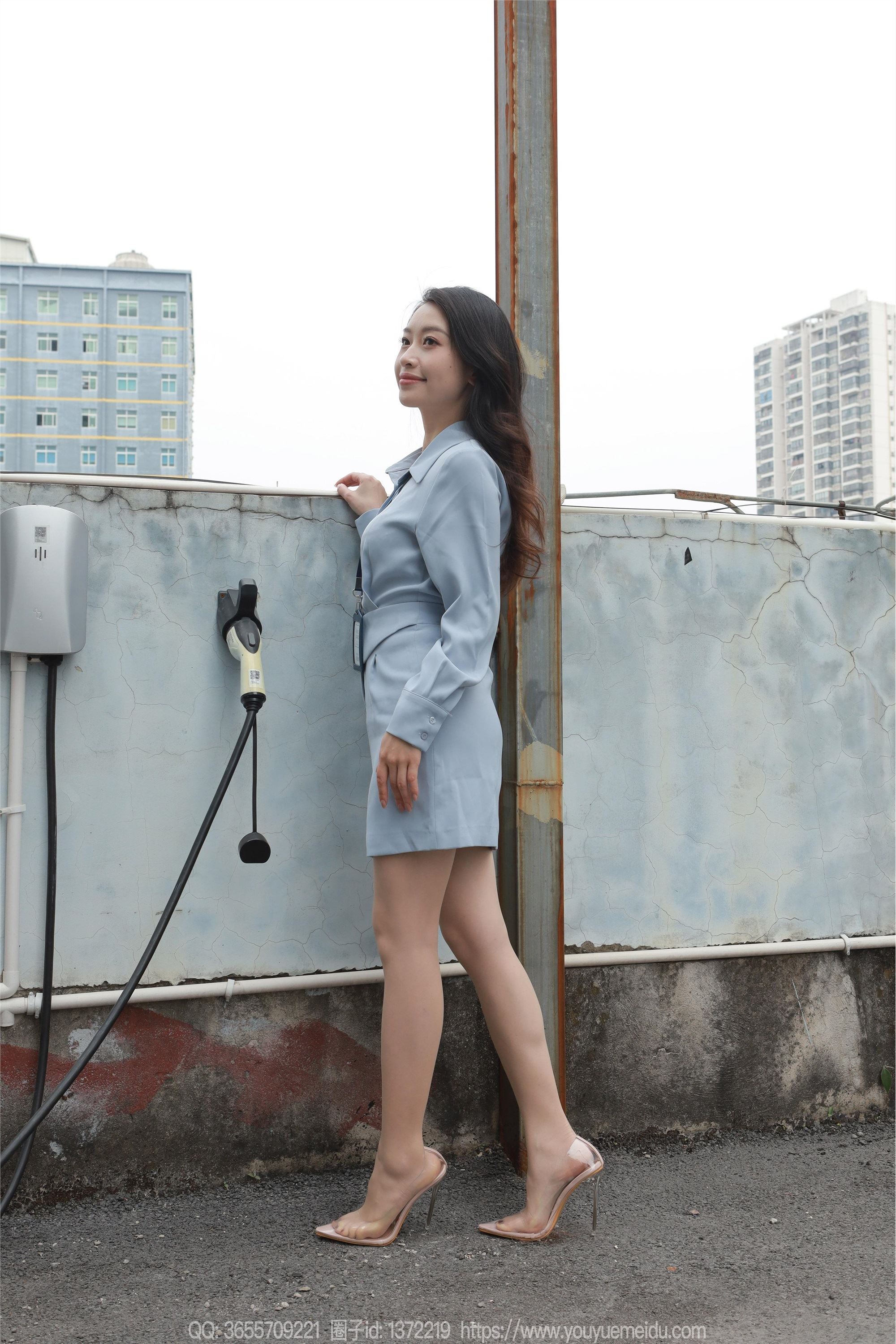 IESS异思趣向  2025.01.19 丝享家 1954 小婕《停车场（上）》